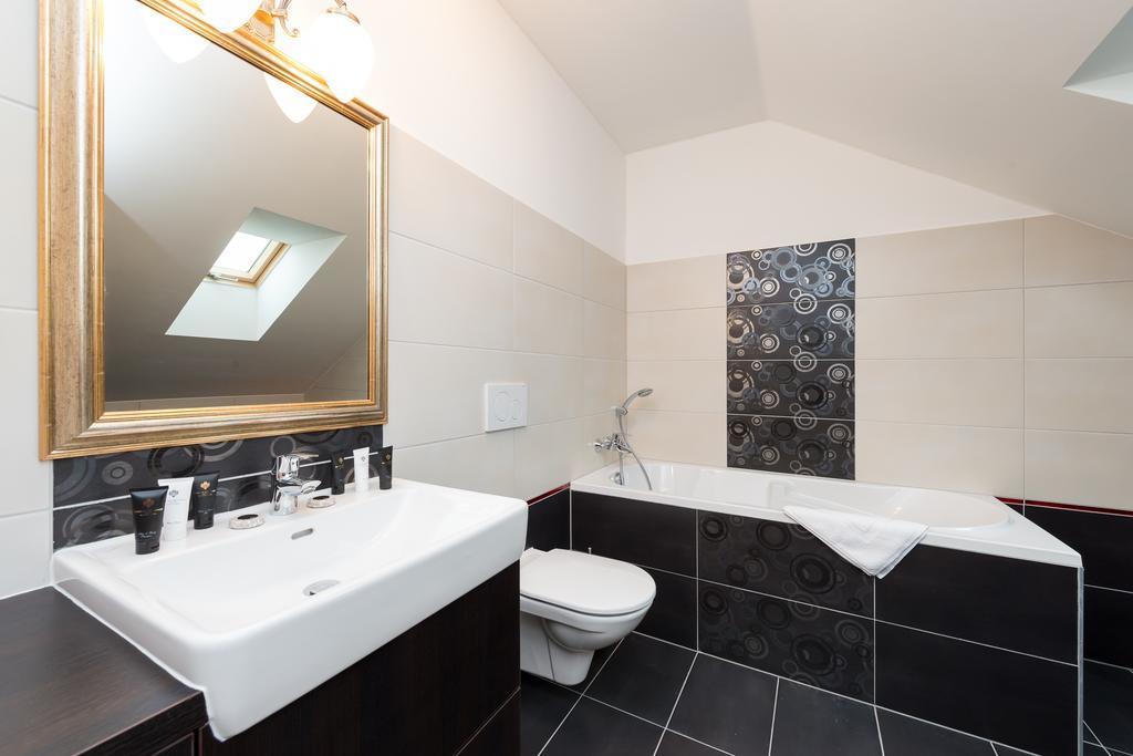 Apartment Sokolska ปราก ภายนอก รูปภาพ